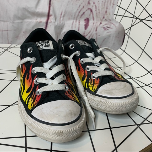 converse street slip